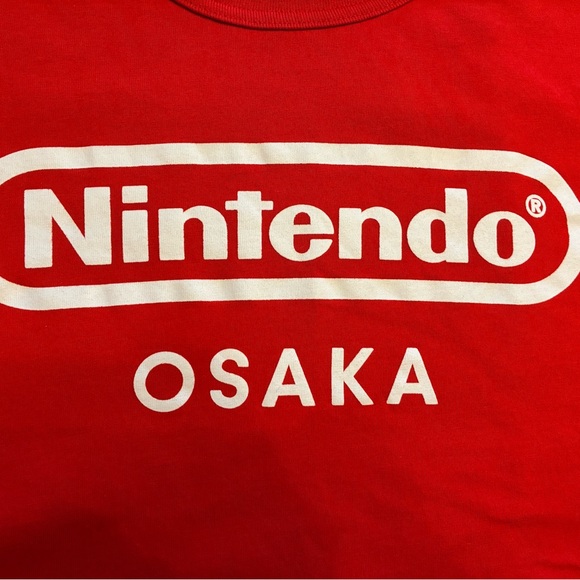Like New Men’s Osaka Japan Nintendo T-Shirt Size Large - Picture 5 of 6